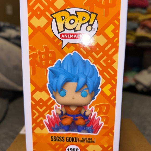 Funko Pop SSGSS Goku (Kaio-Ken Times Twenty) BoxLunch Exclusive GITD #1256 - Picture 2 of 6
